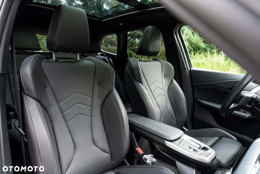 BMW X1 xDrive25i xLine sport - 25