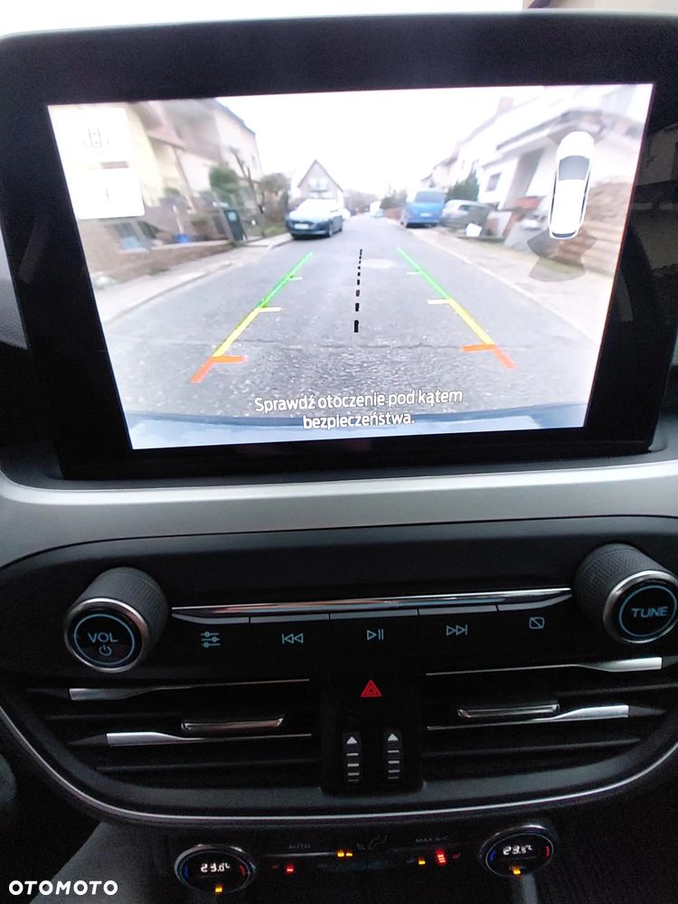 Ford Focus 1.5 EcoBlue Connected - 29