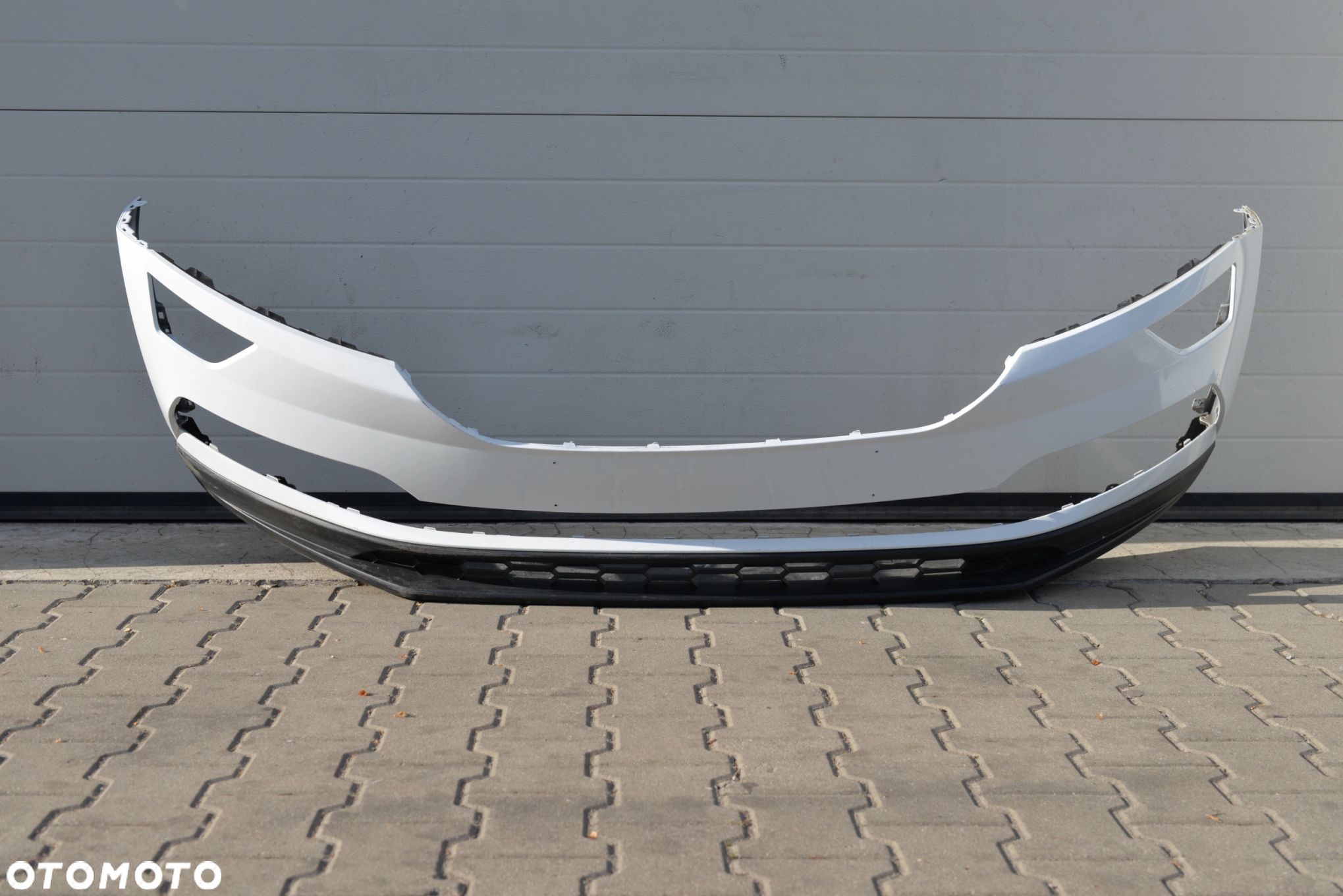 SKODA KAROQ PRZEDLIFT 2017-2021 ZDERZAK PRZEDNI PRZÓD 57A807221 - 1