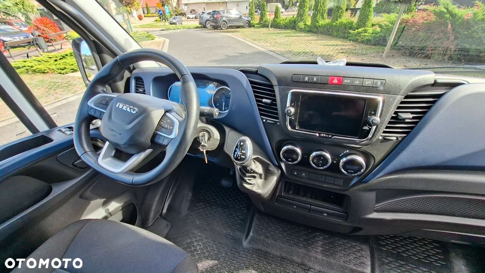 Iveco Daily 35S18 3.0 Hi-Matic L4H2 Maxi ful opcja super stan - 12