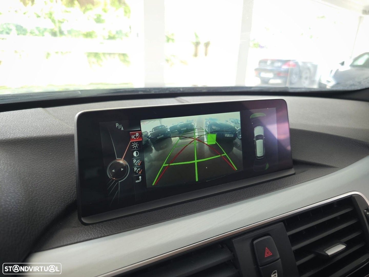 BMW 335 d Touring xDrive Line Sport - 22
