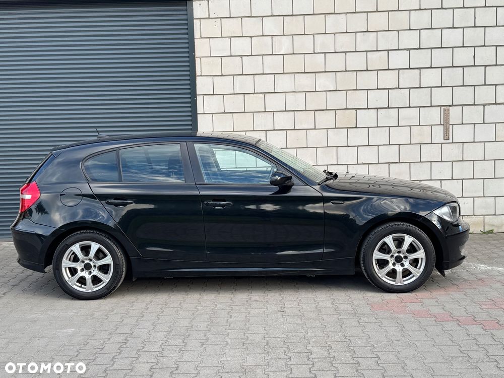 BMW Seria 1 - 23