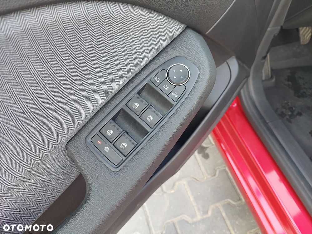 Renault Clio 1.0 TCe Techno - 10