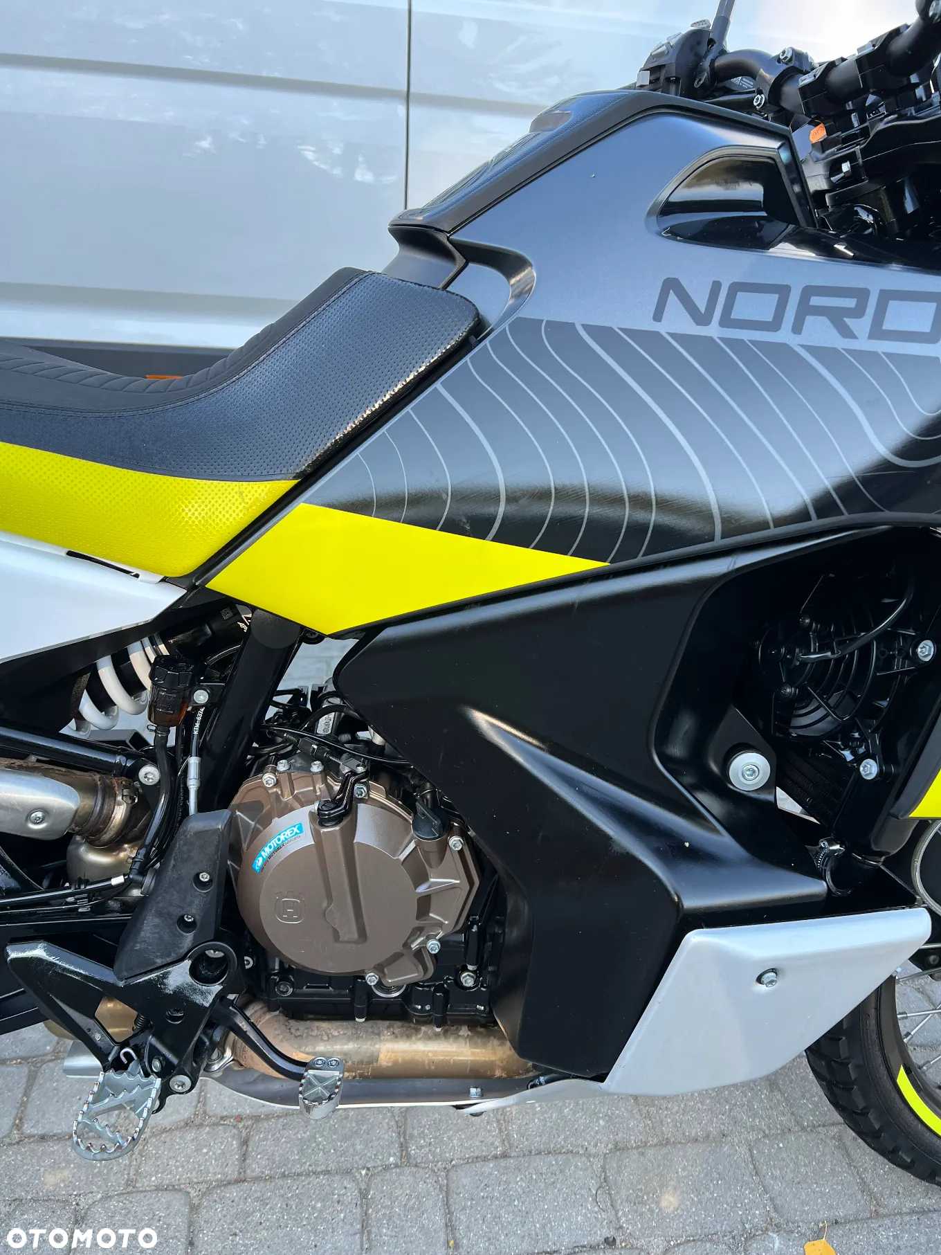 Husqvarna Inny - 9
