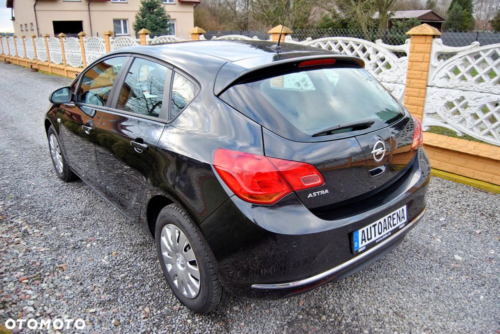Opel Astra 1.6 Edition - 6
