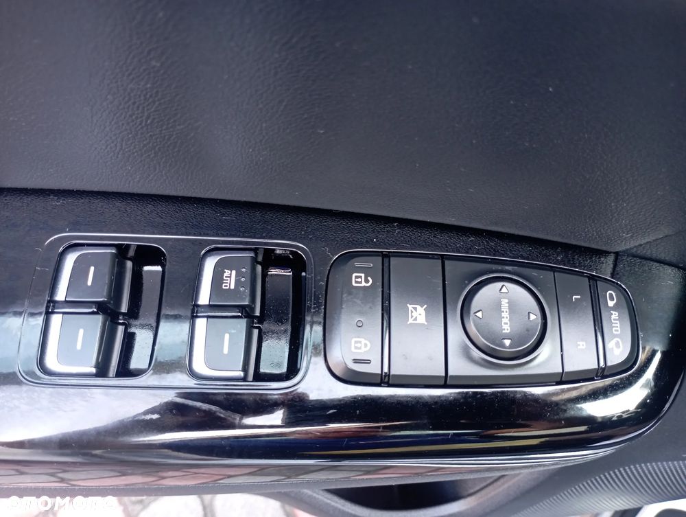 Kia Sportage 1.6 T-GDI GT Line 2WD - 24
