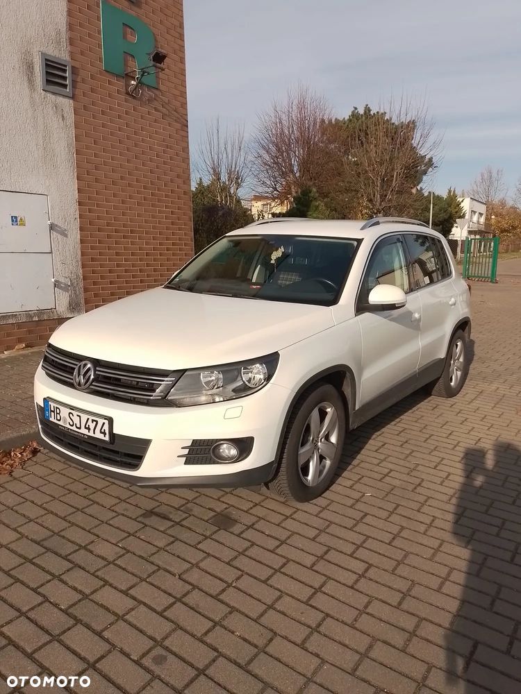 Volkswagen Tiguan - 1