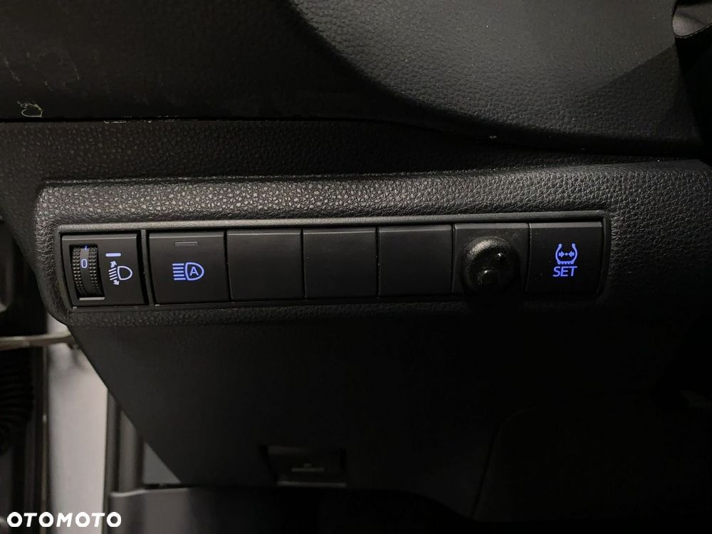 Toyota Corolla - 34