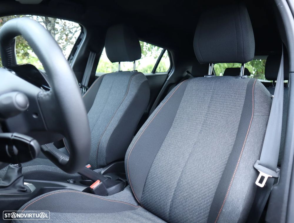 Peugeot 2008 1.2 PureTech Style - 27