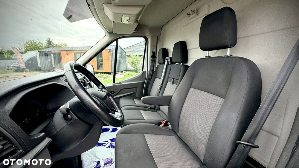 Ford Transit - 13