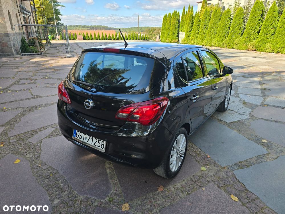 Opel Corsa 1.4 16V Cosmo - 33