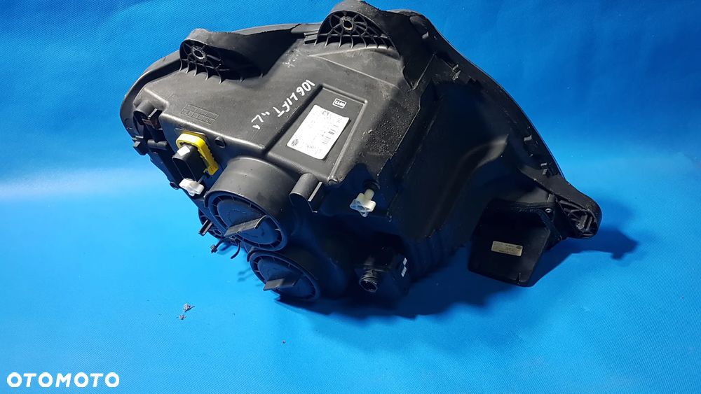 REFLEKTOR LAMPA LEWA DAF XF 106 , CF EURO 6 LIFT 1939777 - 2