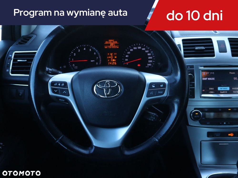 Toyota Avensis - 22