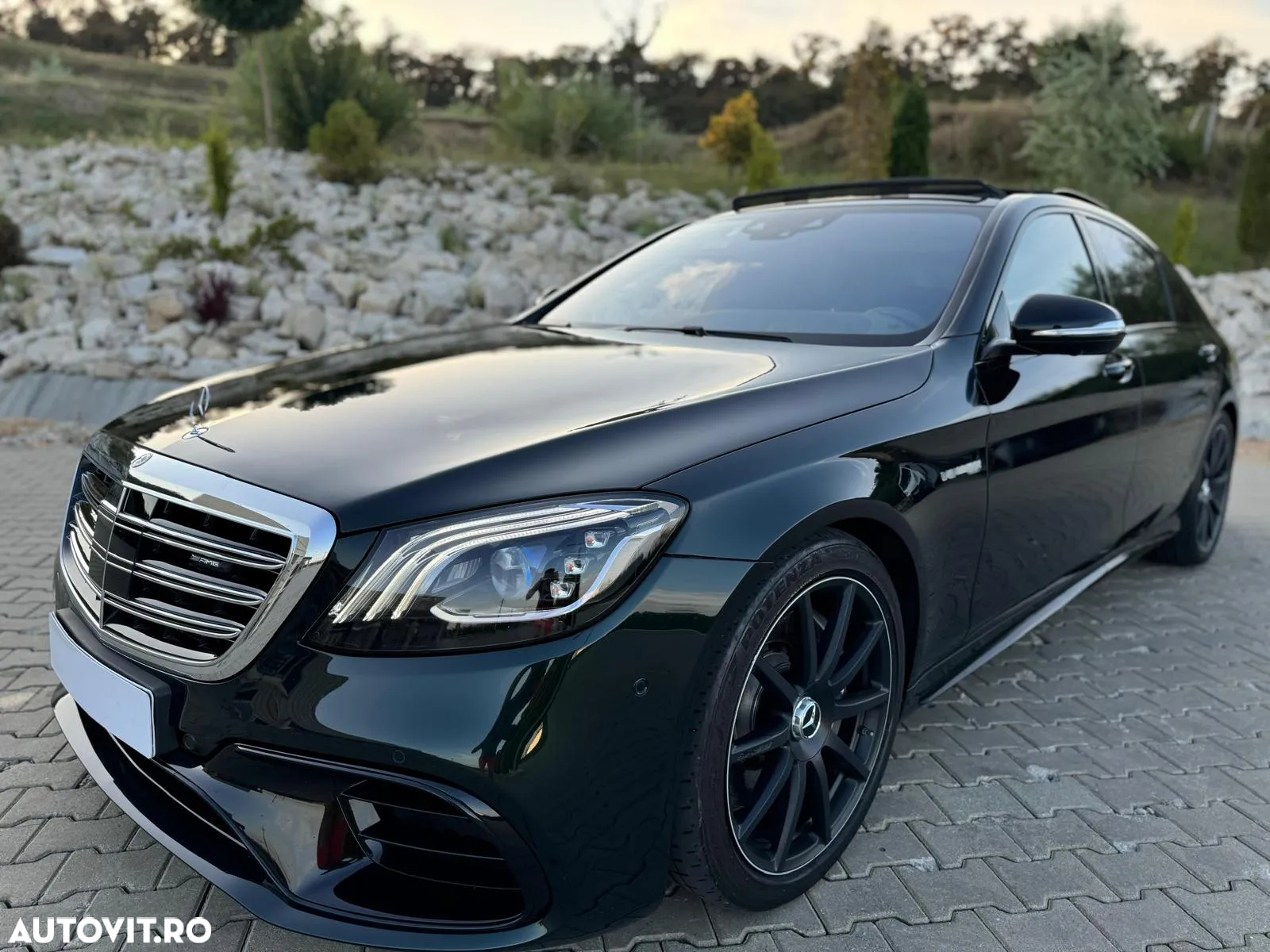 Mercedes-Benz S 63 AMG L 4Matic+ 9G-TRONIC - 3