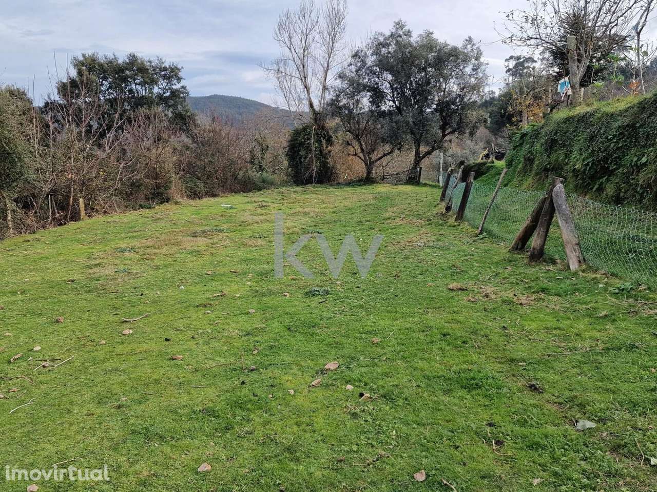 Terreno Rústico de 1.860 m2 em Belece, São Miguel do Mato, Arouca - Grande imagem: 2/12