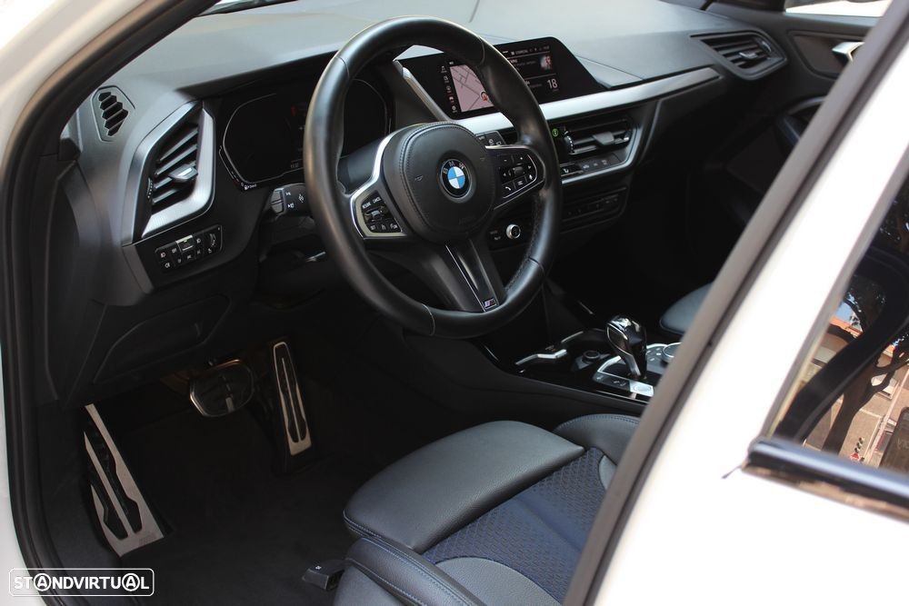 BMW 116 d Pack Desportivo M Auto - 15