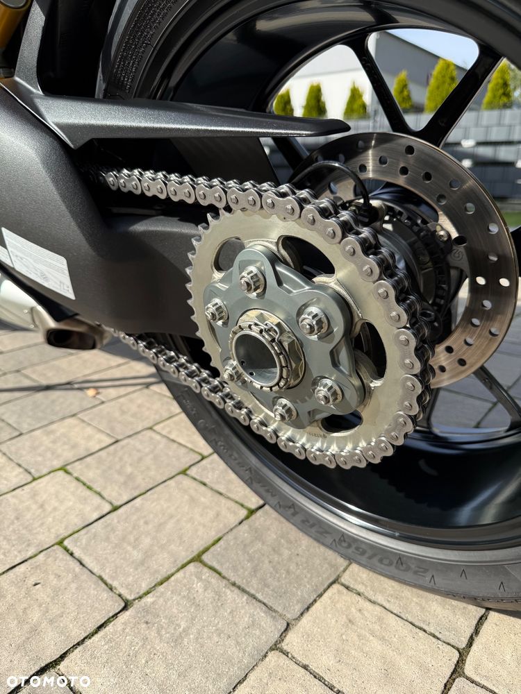 Ducati Streetfighter V4 - 13