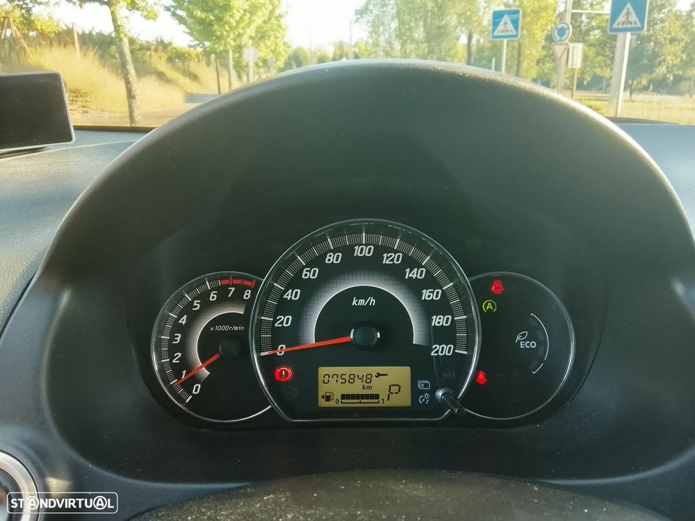 Mitsubishi Space Star 1.2 Intense CVT - 5