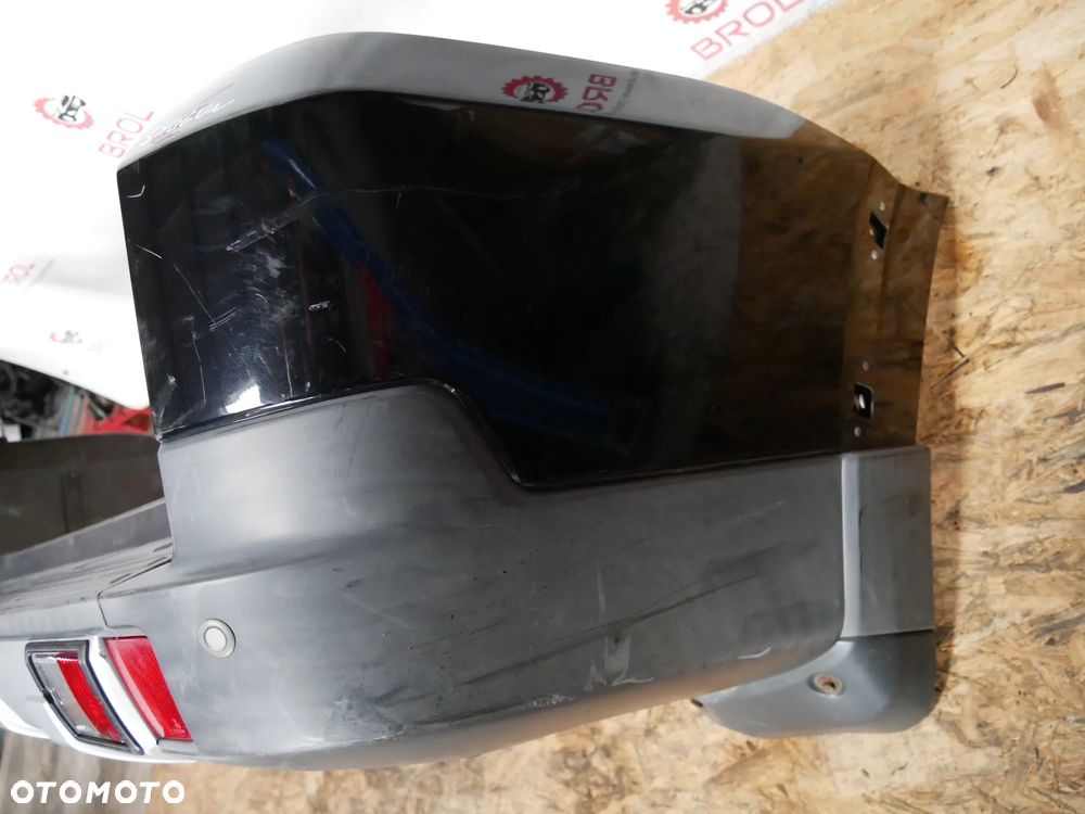 ZDERZAK TYLNY MITSUBISHI SHOGUN PAJERO IV  PDC - 6