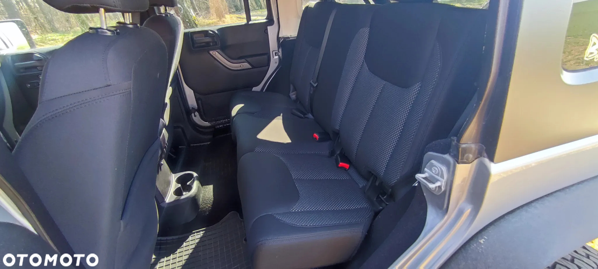 Jeep Wrangler 3.6 Unlim Black Edition II - 15