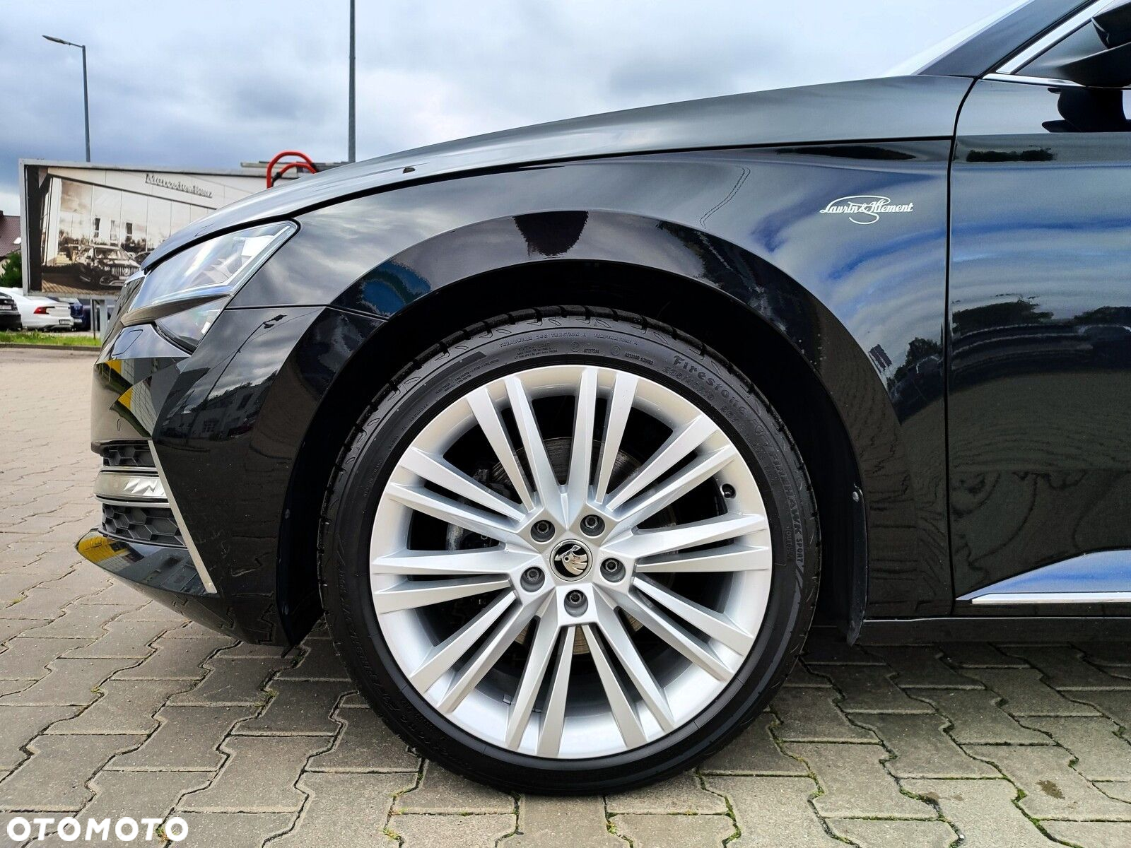 Skoda Superb 2.0 TDI SCR L&K DSG - 9
