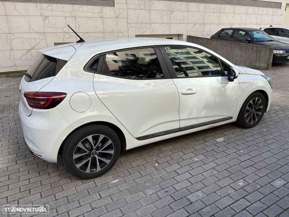 Renault Clio - 2