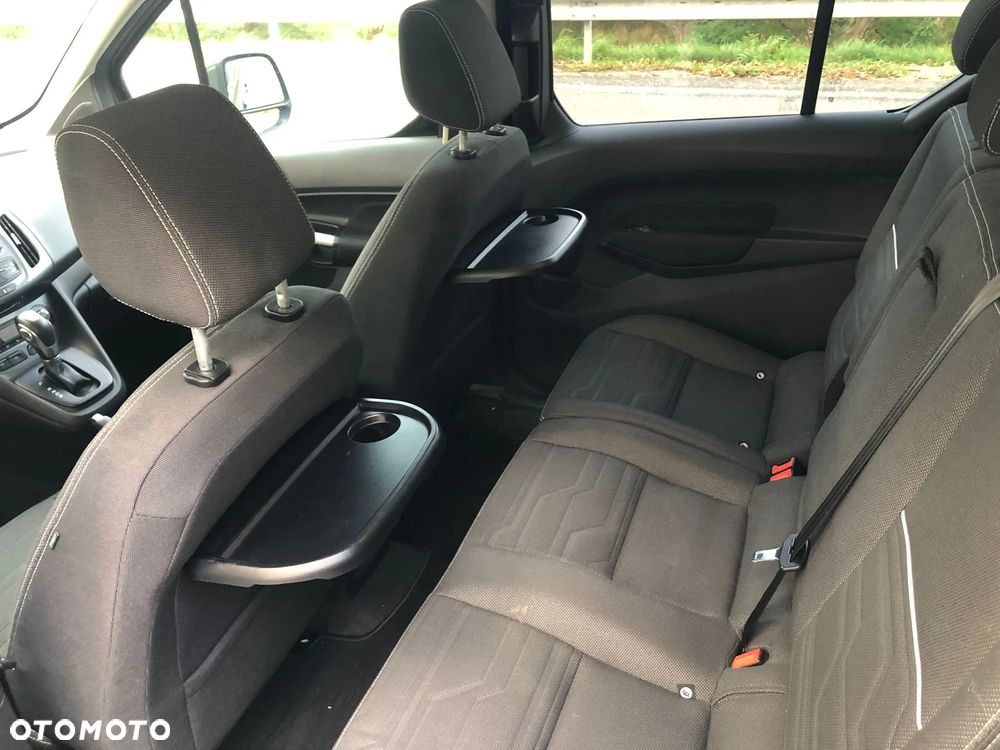 Ford Transit Connect - 16