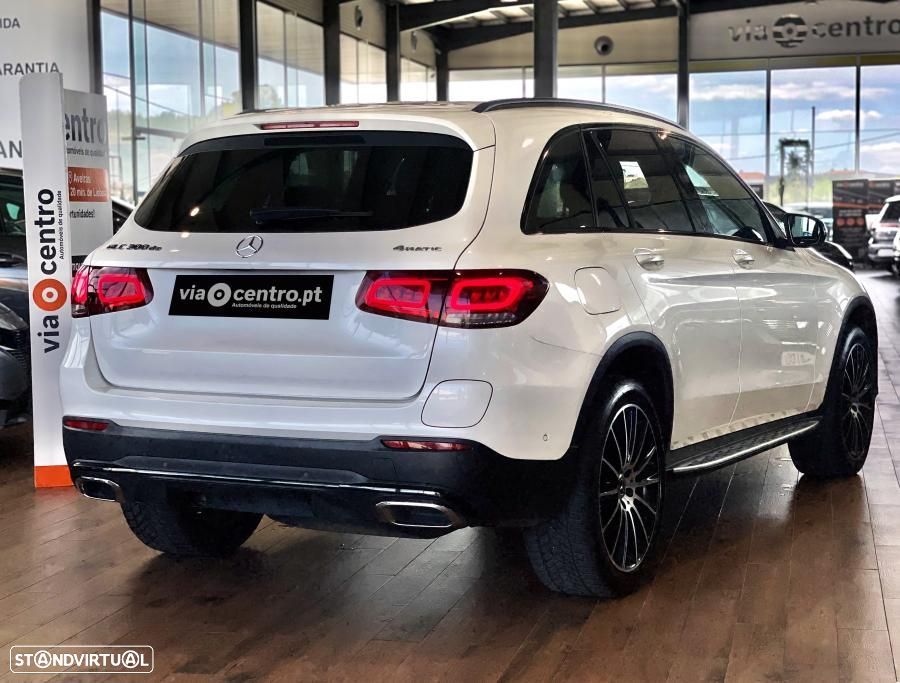 Mercedes-Benz GLC 300 de 4Matic 9G-TRONIC AMG Line - 4