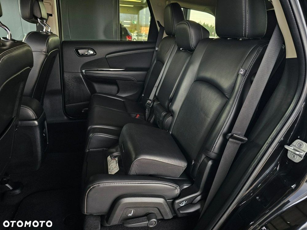 Fiat Freemont 2.0 Multijet 16V DPF Automatik Allrad Black Code - 28