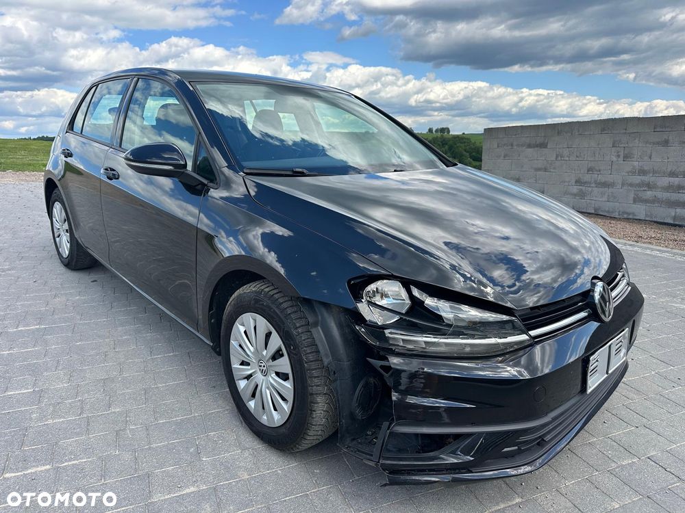 Volkswagen Golf - 3