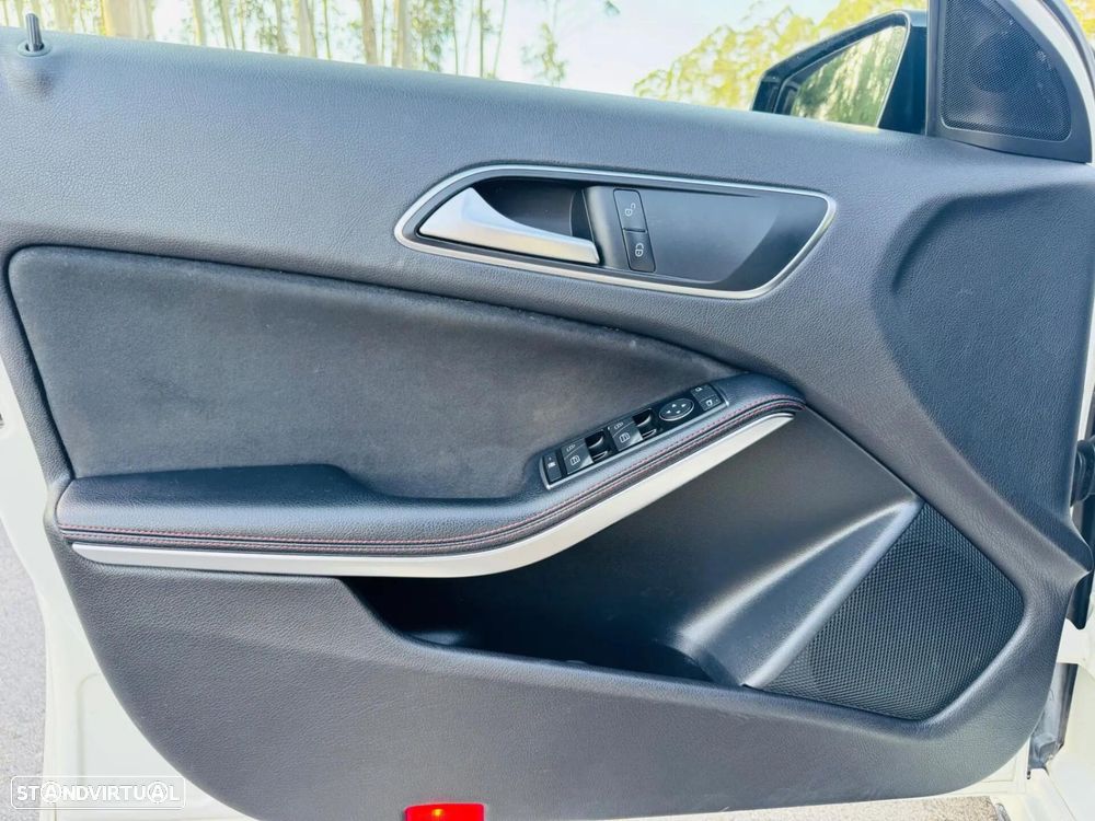 Mercedes-Benz A 180 CDI BE AMG Sport Aut. - 15