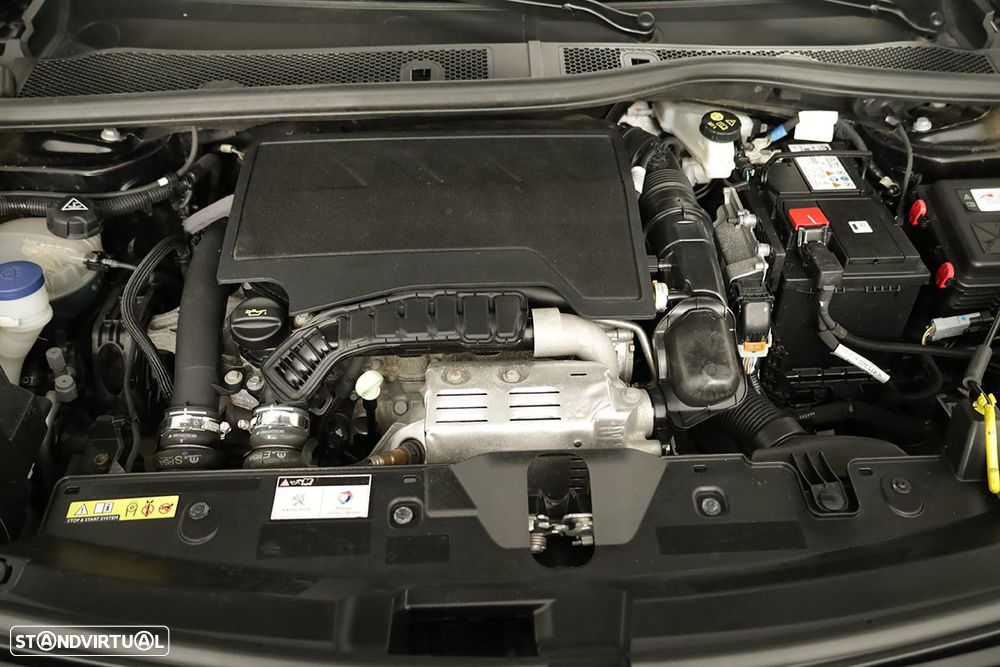 Peugeot 2008 1.2 PureTech GT EAT8 - 25