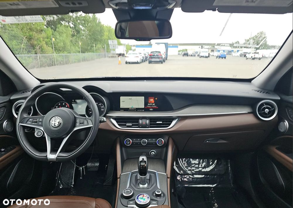 Alfa Romeo Stelvio 2.0 Turbo TI Q4 - 9