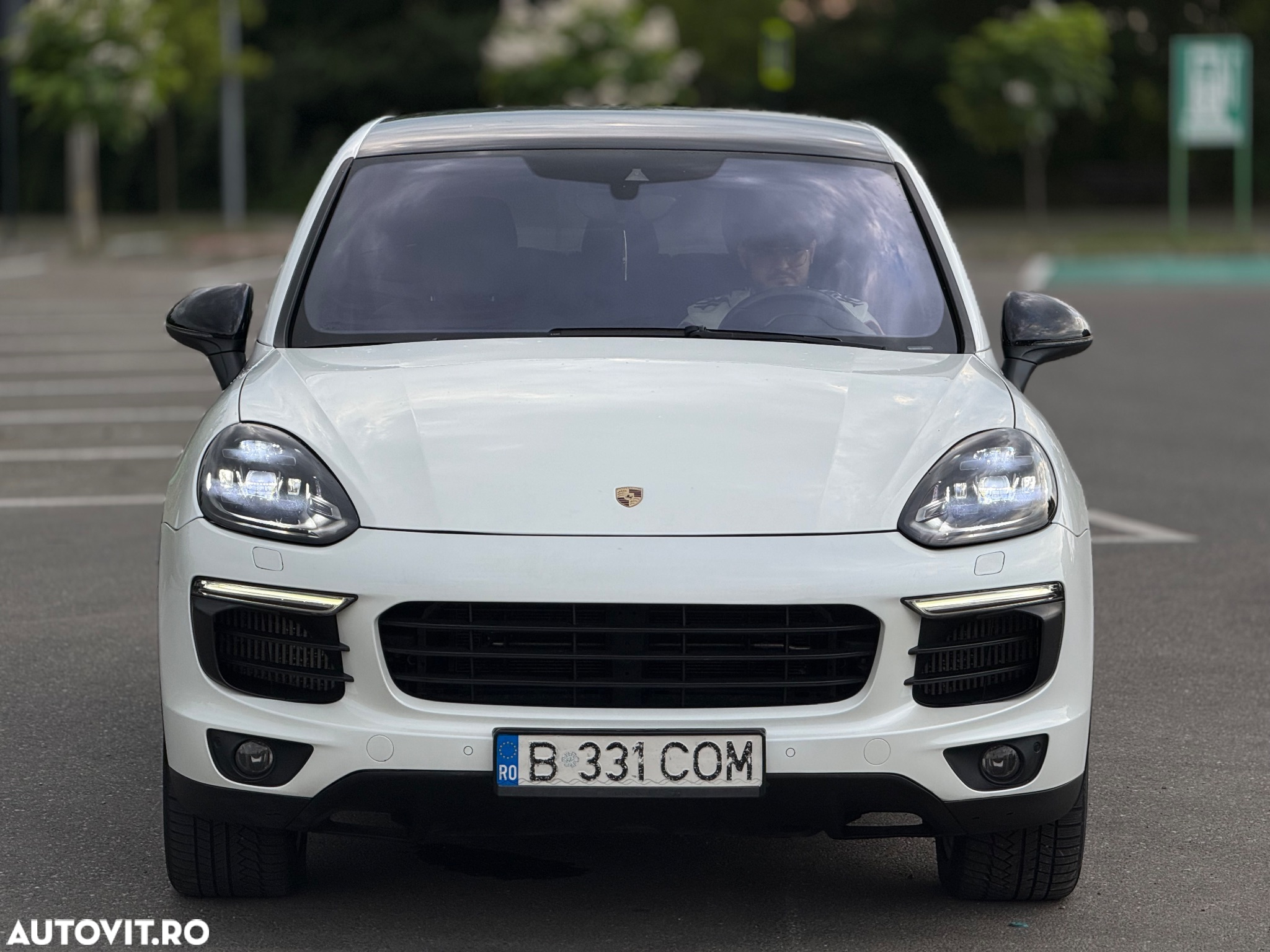 Porsche Cayenne 3.0 L - 3