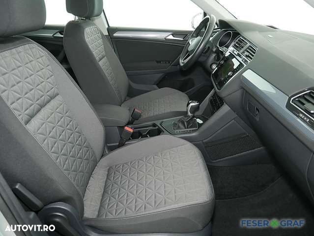 Volkswagen Tiguan - 4