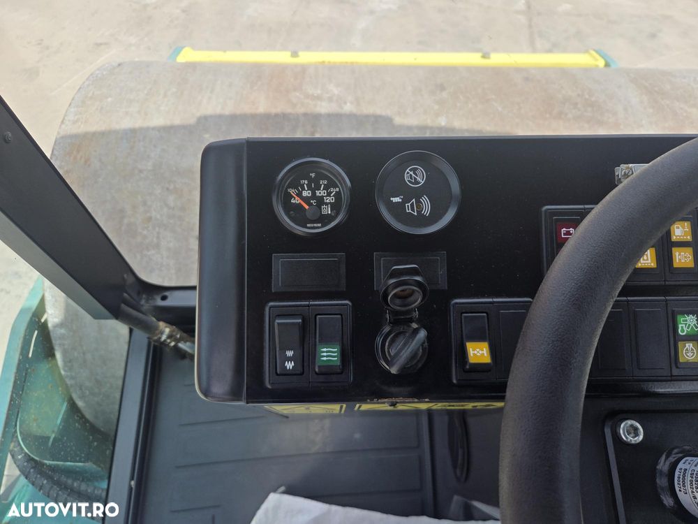 Ammann ASC110, 2018, 445h, Masa operationala 15tone, latime tambur 2,1m, lungime totala 5,7m, motor 115KW, posibilitate leasing 3 ani, STARE FOARTE BUNA-65.900 EUR+Tva - 11