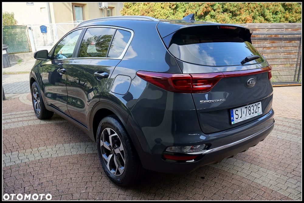 Kia Sportage 1.6 GDI Black Edition 2WD - 23