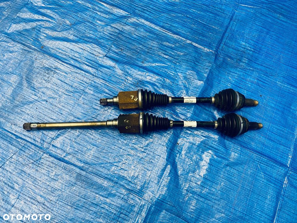PÓŁOŚ PÓŁ OŚ LEWA PRAWA PRZEDNIA LEWY PRAWY PRZÓD KRÓTKA DŁUGA BMW X5 E70 LIFT LCI 3.0D N57 11R AUTOMAT XDRIVE ; 7596911 7596912 ORYGINAŁ - 2