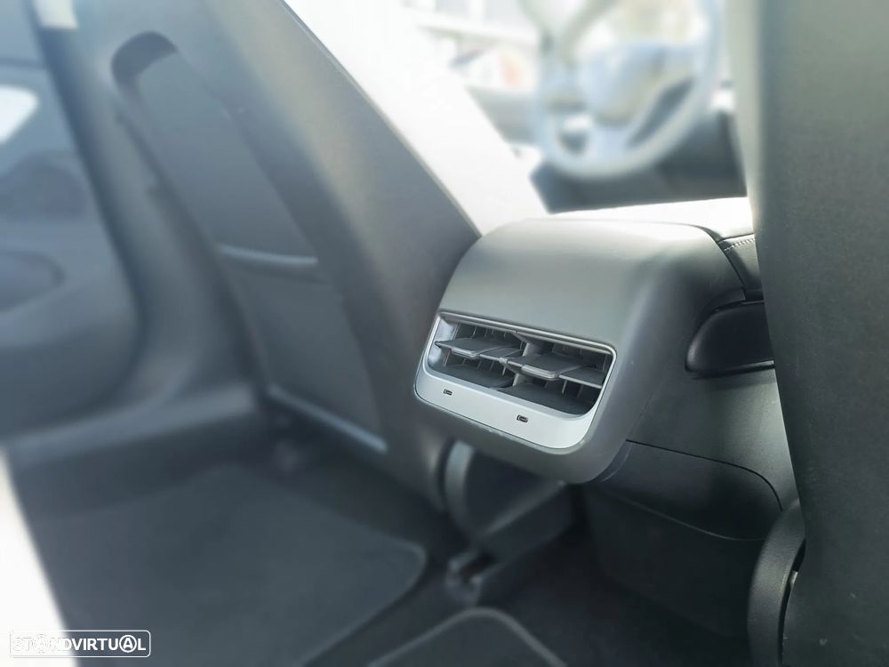 Tesla Model 3 Standard Range Plus RWD - 23