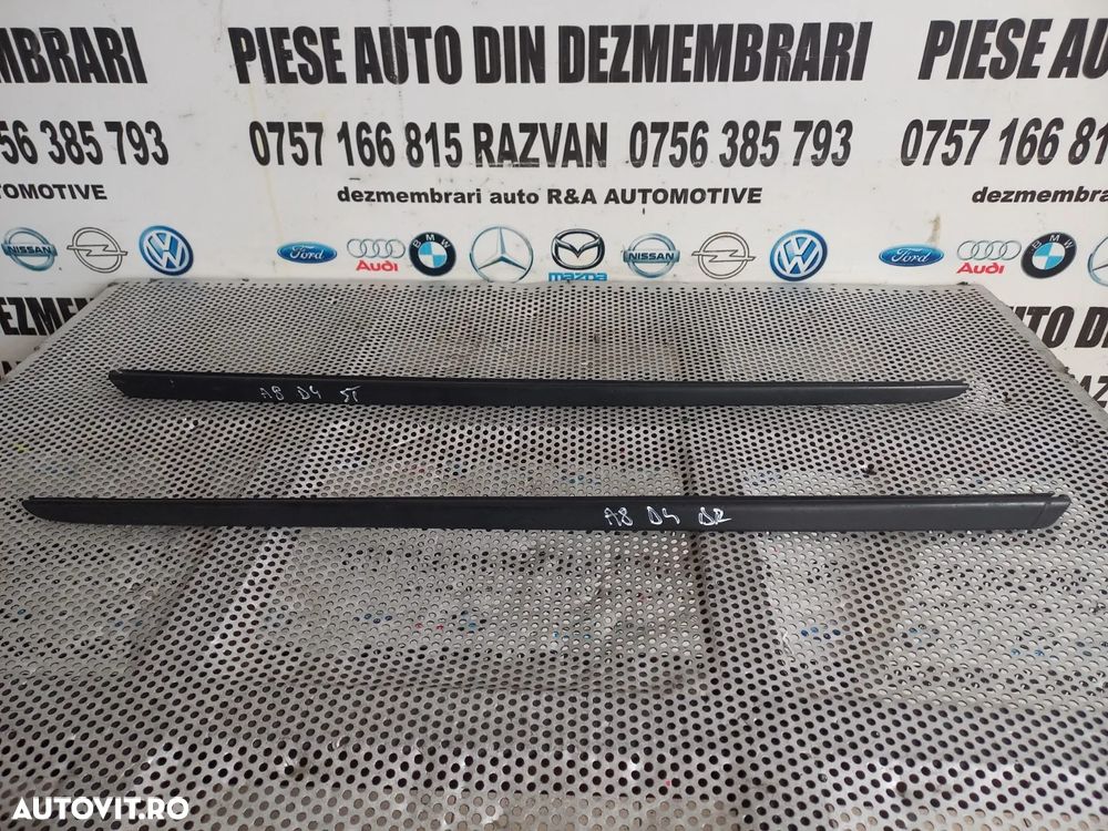 Ornament Parbriz Stanga Dreapta Audi A8 4H D4 An 2010-2011-2012-2013-2014-2015-2016-2017 Dezmembrez - 1