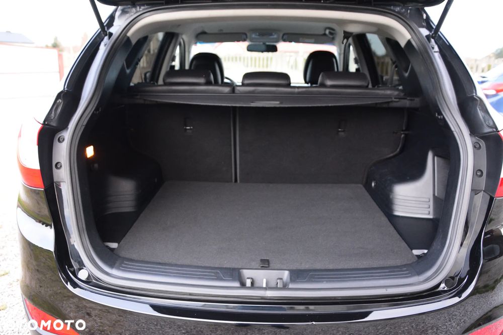 Hyundai ix35 1.6 2WD blue Trend - 19