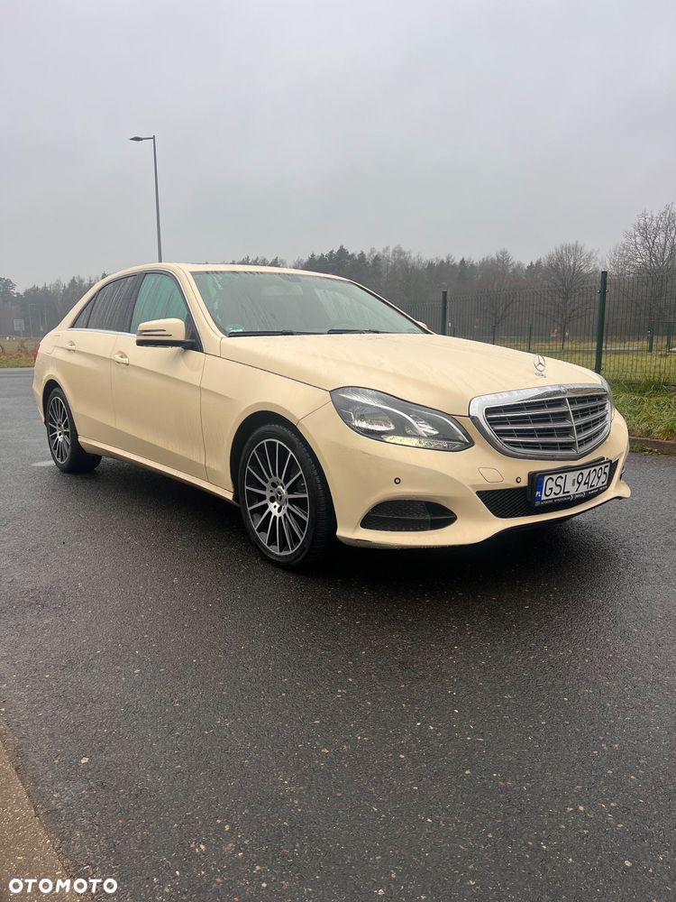 Mercedes-Benz Klasa E 200 BlueTEC 7G-TRONIC Elegance - 3