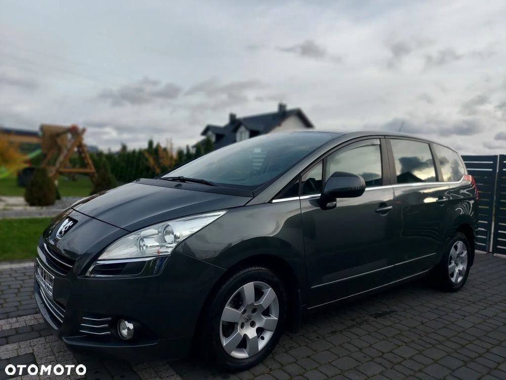 Peugeot 5008 HDI FAP 150 Family Plus - 7