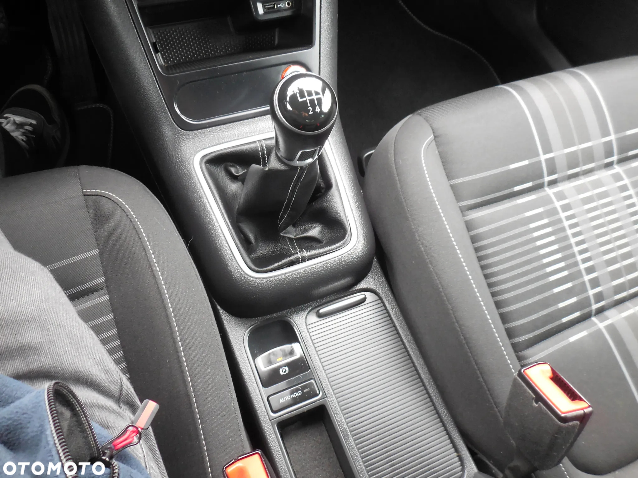 Volkswagen Tiguan - 22