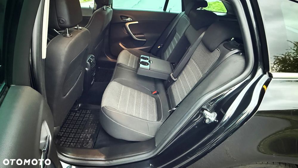 Opel Insignia - 9