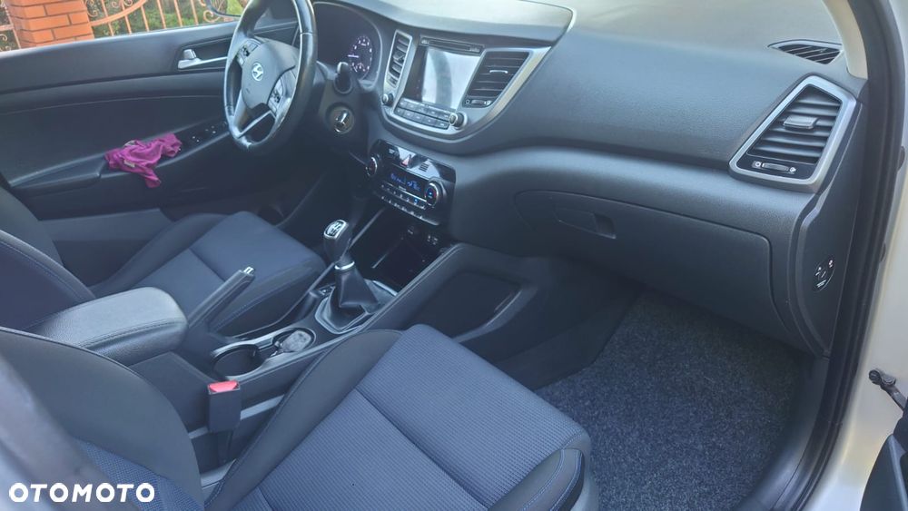 Hyundai Tucson 1.6 GDi 2WD Pure - 7