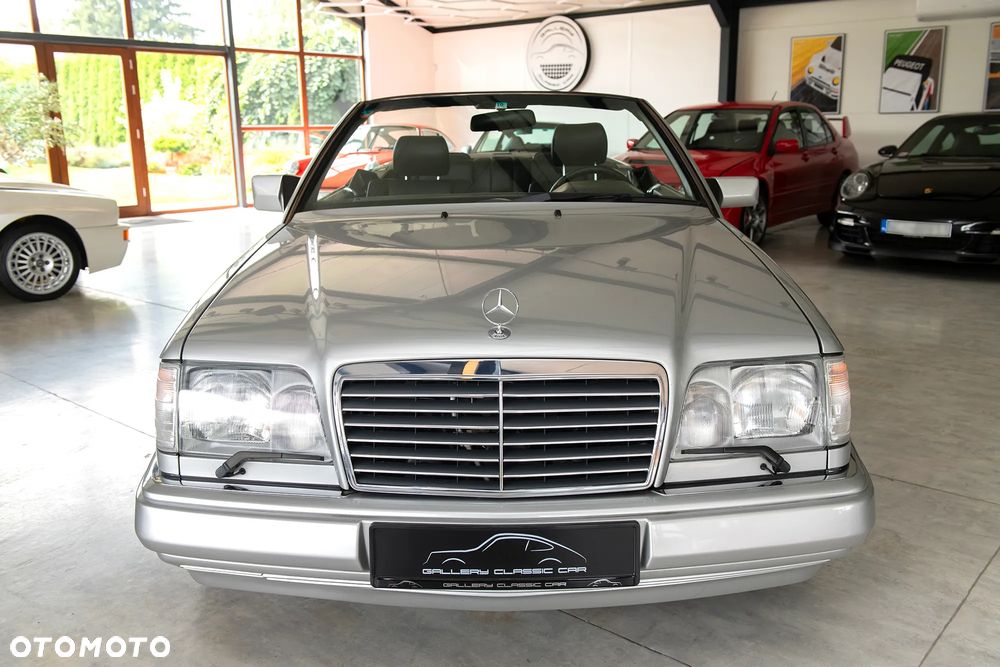 Mercedes-Benz Klasa E - 2