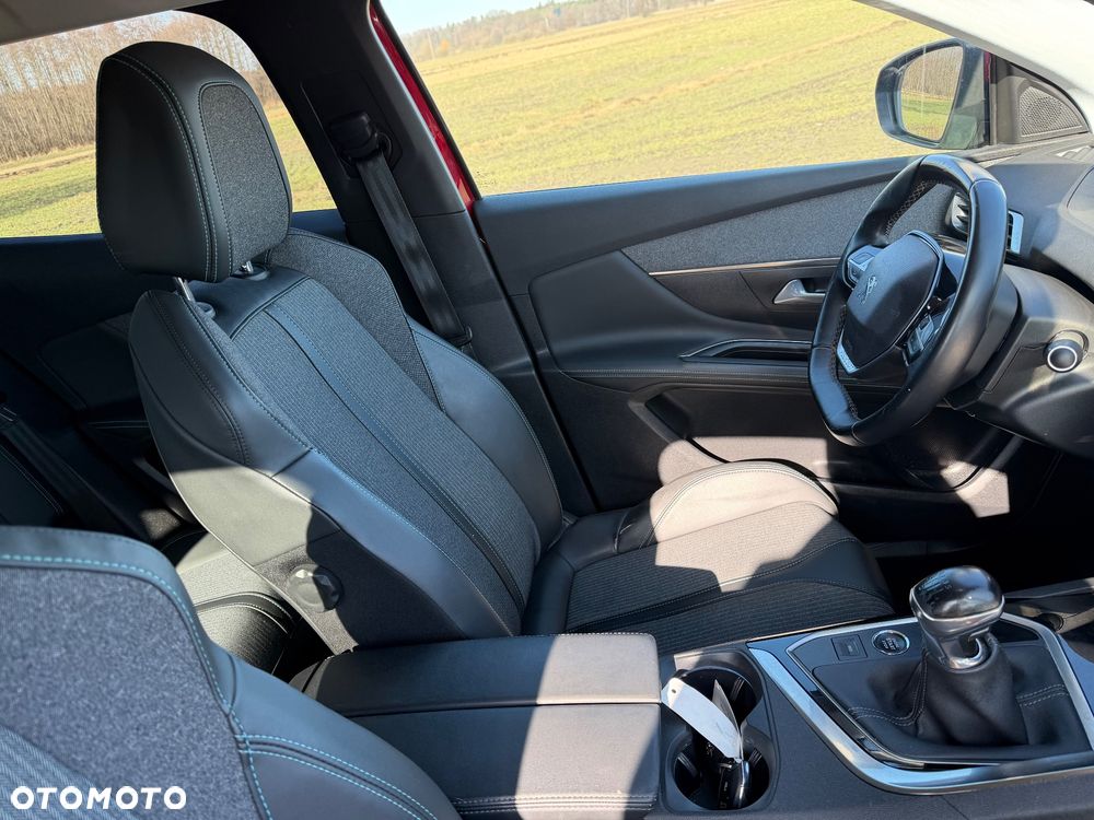 Peugeot 3008 1.2 PureTech Allure Pack S&S - 14