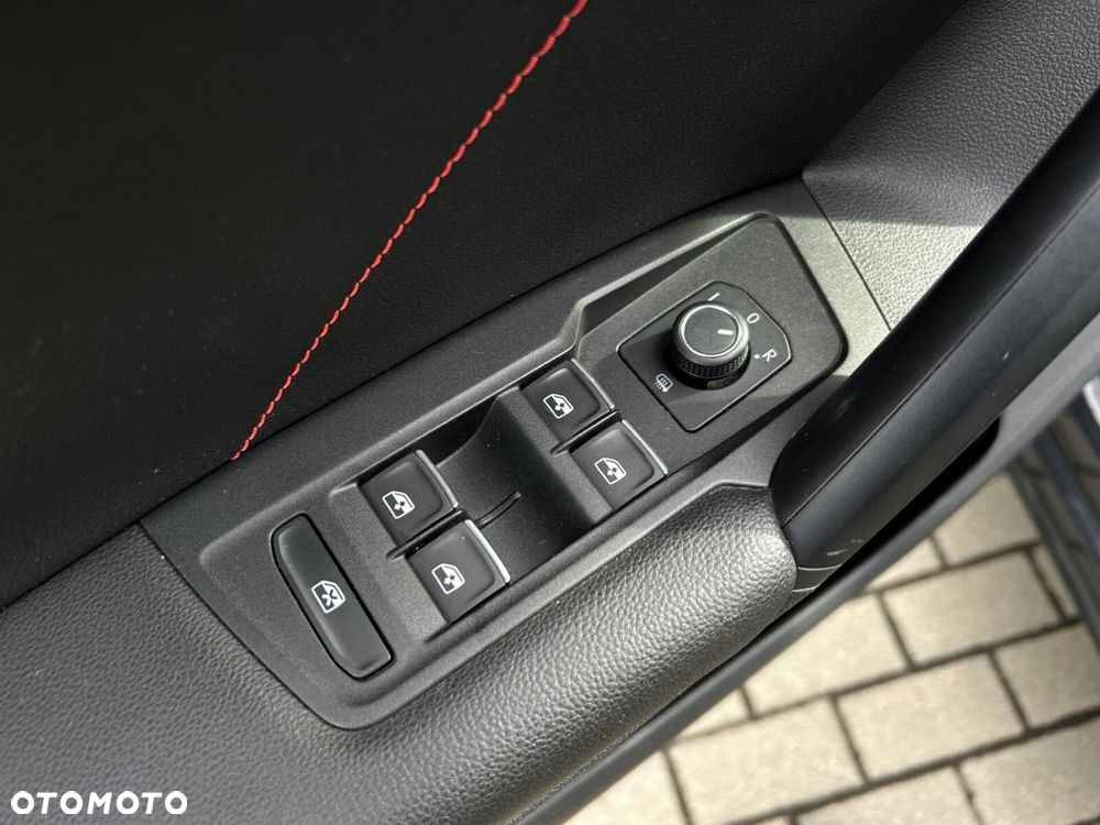 Volkswagen Tiguan 1.5 TSI EVO Urban Sport DSG - 12