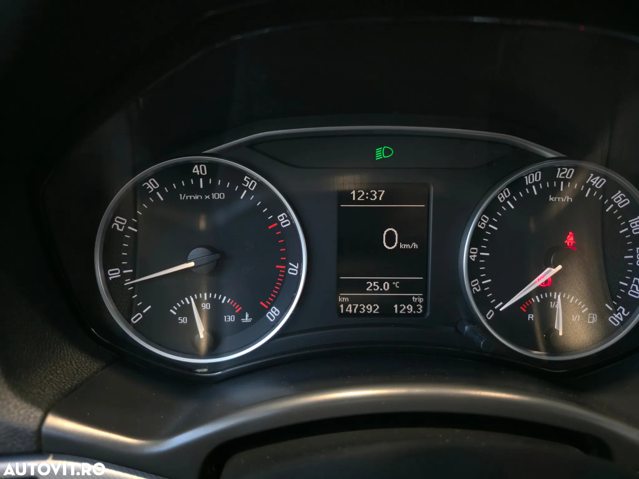 Skoda Octavia 1.4 TSI Bussiness - 9